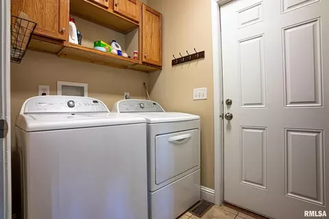 7557 E Grant Rd, Walnut Hill, IL 62893 photo 44