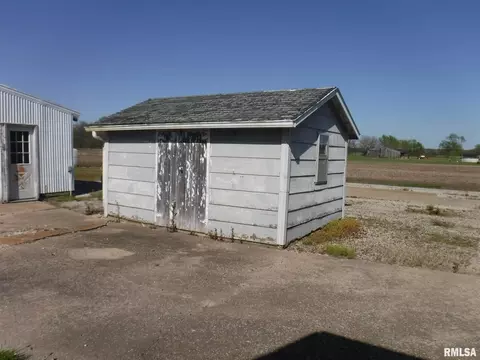 847 Cemetery Rd, Sandoval, IL 62882 photo 4