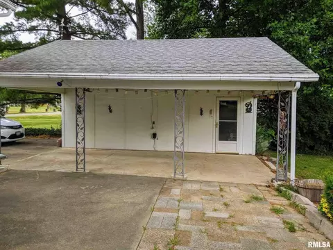 623 S Hickory St, Centralia, IL 62801 photo 25