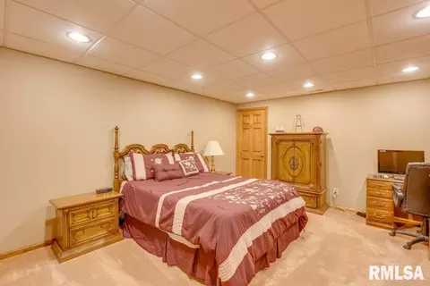 403 Jay Dr, Mount Vernon, IL 62864 photo 24