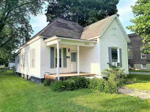502 W 3rd St, Flora, IL 62839 photo 1