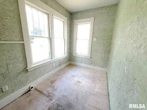 423 E 5th St, Centralia, IL 62801 photo 15