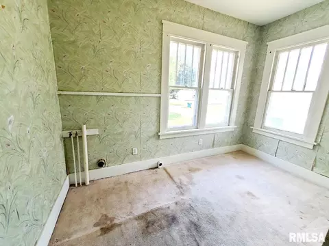 423 E 5th St, Centralia, IL 62801 photo 14