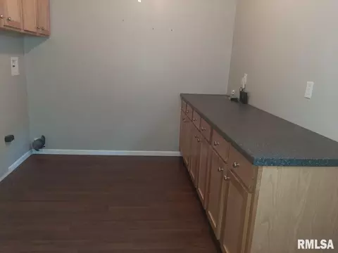 820 N 27th St, Herrin, IL 62948 photo 12