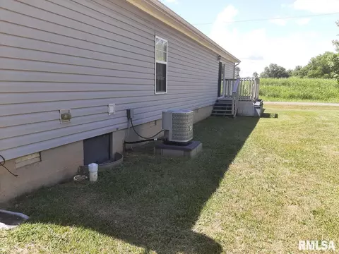 820 N 27th St, Herrin, IL 62948 photo 19