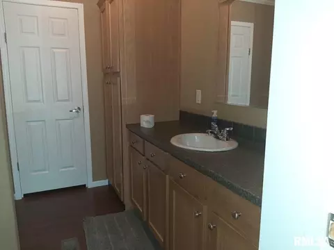 820 N 27th St, Herrin, IL 62948 photo 17