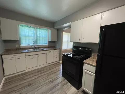 416 Sherry Rd, Marion, IL 62959 photo 13