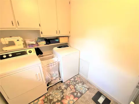 636 W 7th St, Flora, IL 62839 photo 30