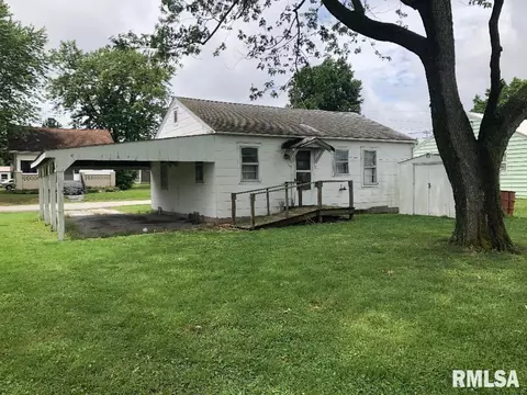 601 N Johnson St, Marion, IL 62959 photo 2