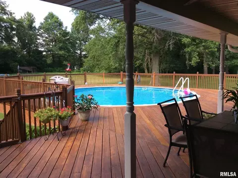 1508 N Main St, Dix, IL 62830 photo 10