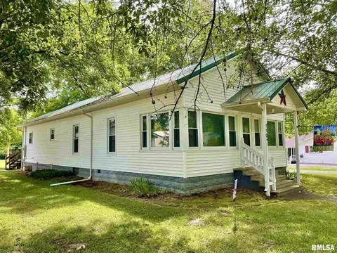 110 W Patton St, Valier, IL 62891 photo 24