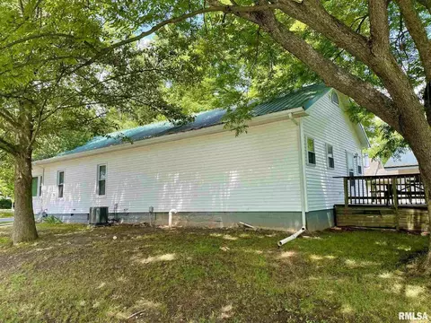 110 W Patton St, Valier, IL 62891 photo 23