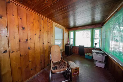 110 W Patton St, Valier, IL 62891 photo 7