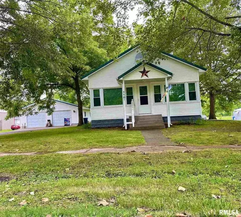 110 W Patton St, Valier, IL 62891 photo 25