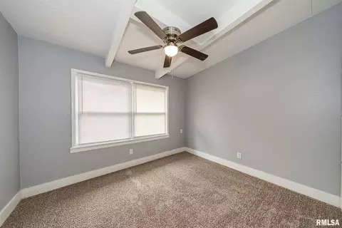 3216 Cherry St, Mount Vernon, IL 62864 photo 20
