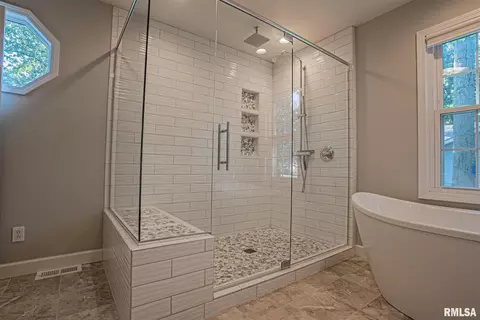 234 Oak Tree Ave, Salem, IL 62881 photo 8
