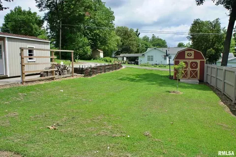 305 E 8th St, Metropolis, IL 62960 photo 6