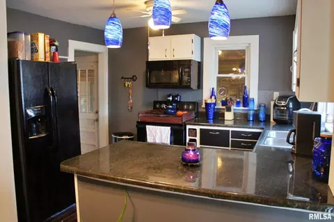 305 E 8th St, Metropolis, IL 62960 photo 11