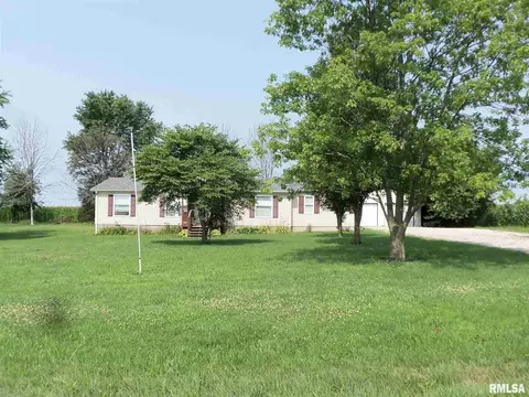 16341 Bean Rd, Whittington, IL 62897 photo 3