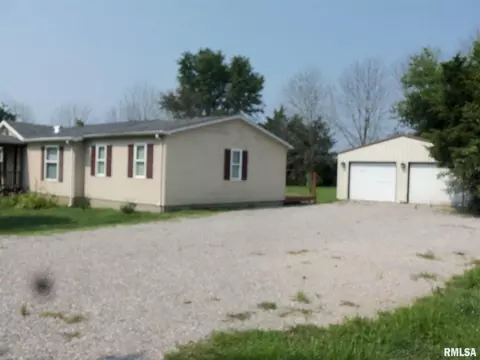 16341 Bean Rd, Whittington, IL 62897 photo 6
