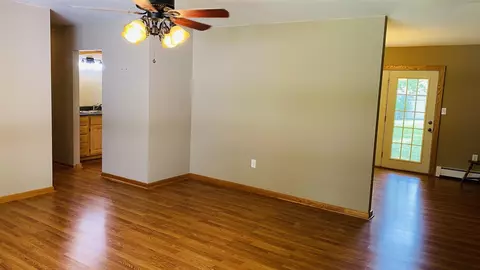 102 Cherry St, Anna, IL 62906 photo 9