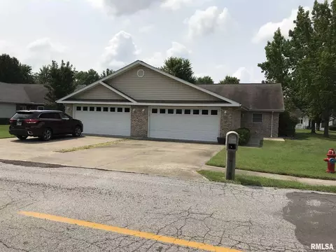 501 Morningside Dr, Marion, IL 62959 photo 2
