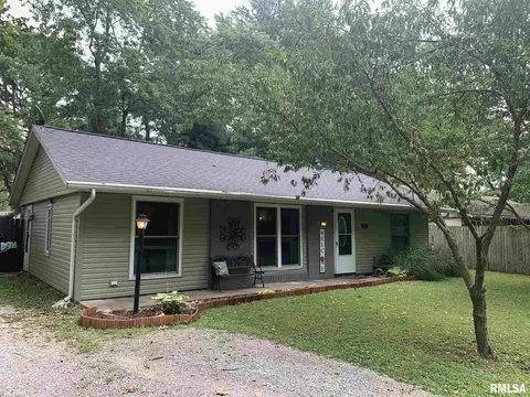 712 N 27th St, Herrin, IL 62948 photo 4