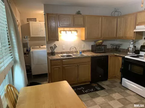 712 N 27th St, Herrin, IL 62948 photo 27