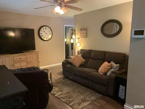 712 N 27th St, Herrin, IL 62948 photo 37