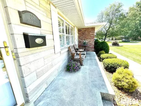 27 Greve Dr, Centralia, IL 62801 photo 5