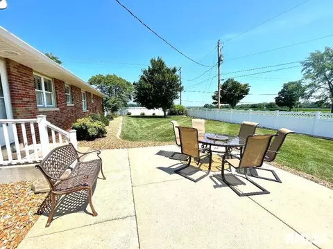 27 Greve Dr, Centralia, IL 62801 photo 6