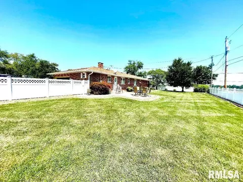 27 Greve Dr, Centralia, IL 62801 photo 9