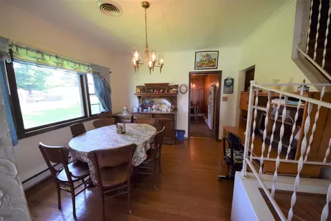 604 Church St, Christopher, IL 62822 photo 20