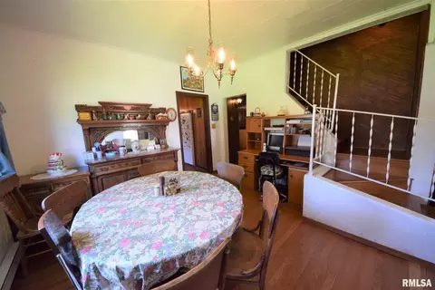 604 Church St, Christopher, IL 62822 photo 21