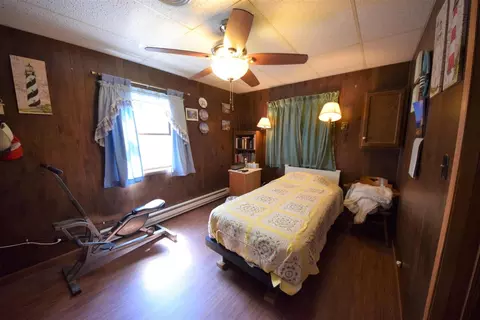 604 Church St, Christopher, IL 62822 photo 13