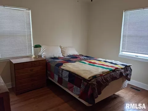 1824 N 5th St, Springfield, IL 62702 photo 10