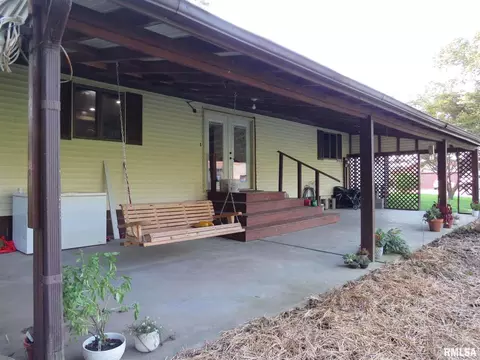 764 Johnson Rd, Iuka, IL 62849 photo 18