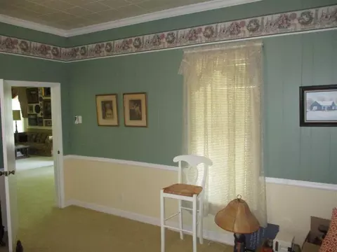 1201 S Main St, Benton, IL 62812 photo 14