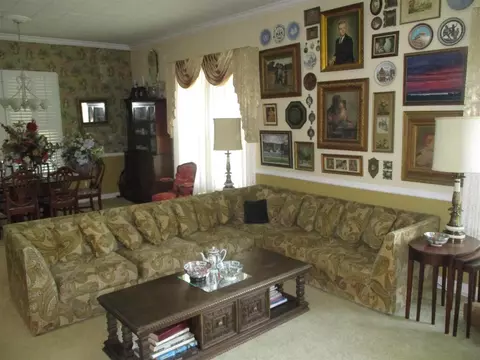 1201 S Main St, Benton, IL 62812 photo 16