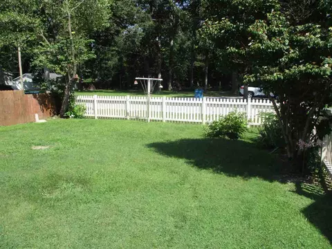 1201 S Main St, Benton, IL 62812 photo 28