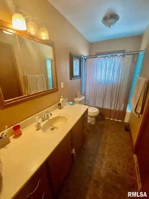 1448 E 4th St, Centralia, IL 62801 photo 13