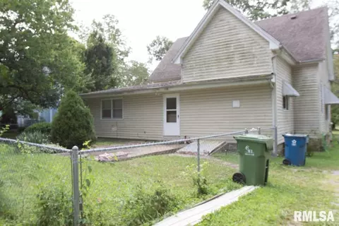 212 E Ash St, Cobden, IL 62920 photo 5