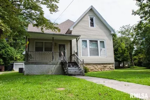 212 E Ash St, Cobden, IL 62920 photo 1