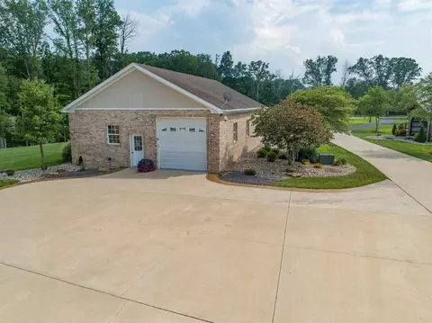 222 Hemlock Ln, Flora, IL 62839 photo 37