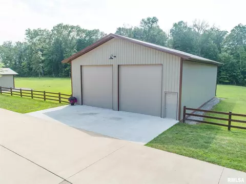 222 Hemlock Ln, Flora, IL 62839 photo 47