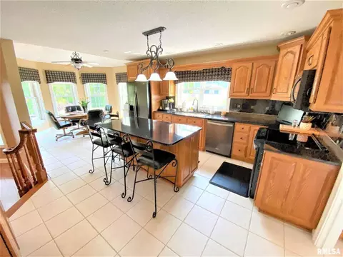 222 Hemlock Ln, Flora, IL 62839 photo 22