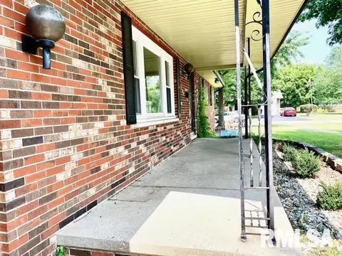 800 E Ford Ave, Marion, IL 62959 photo 18
