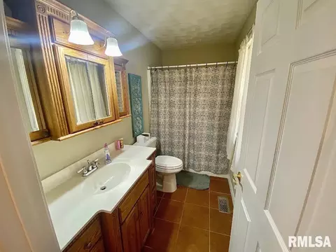 1804 Moonglow Rd, Centralia, IL 62801 photo 12