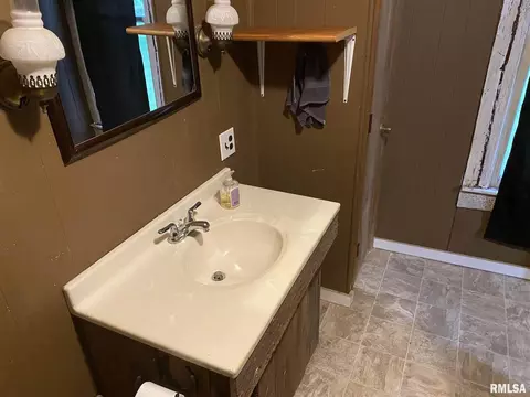 23580 N Post Oak Road Ln, Walnut Hill, IL 62893 photo 37