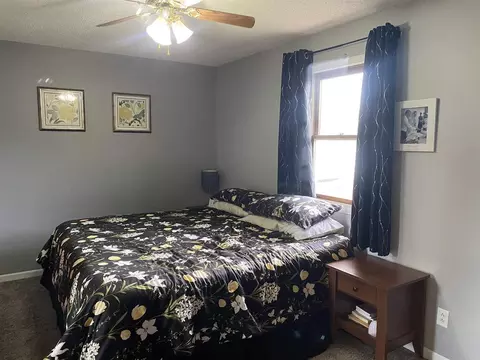 108 S Division St, Anna, IL 62906 photo 9